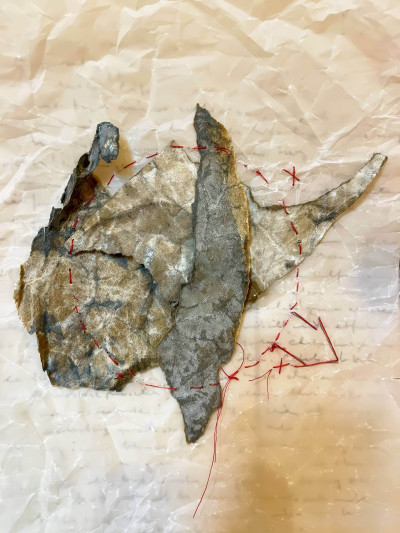 Danielle Orsinger: Heimwehen (Detail), 2024, 55-teilig, Mixed Media